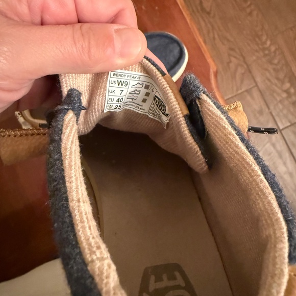 2 pair Hey Dude - Picture 8 of 9